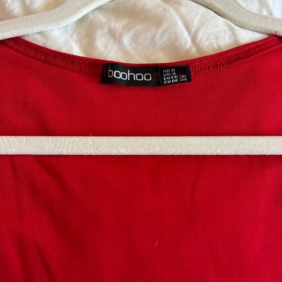 NWOT Boohoo red sexy skinny dress US 4 UK 8 fits small or medium - Picture 2 of 3